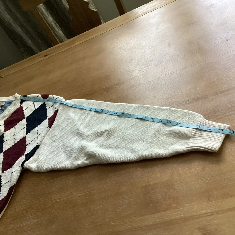 Jos. A. Bank Joe's Sport Argyle V-Neck Sweater - Cream & Burgundy -cotton XL